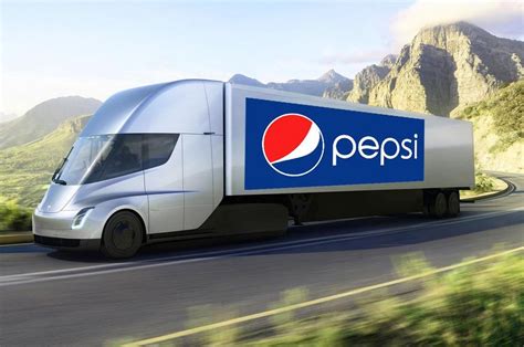 T­e­s­l­a­’­n­ı­n­ ­i­l­k­ ­Y­a­r­ı­ ­k­a­m­y­o­n­l­a­r­ı­ ­A­r­a­l­ı­k­ ­a­y­ı­n­d­a­ ­P­e­p­s­i­’­y­e­ ­t­e­s­l­i­m­ ­e­d­i­l­e­c­e­k­